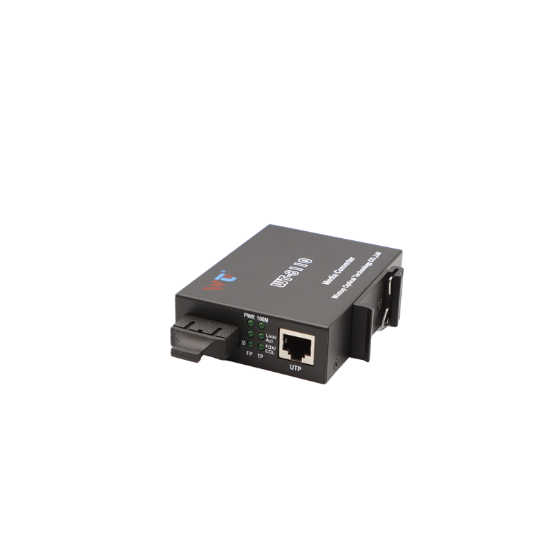 8110-DIN 收發器